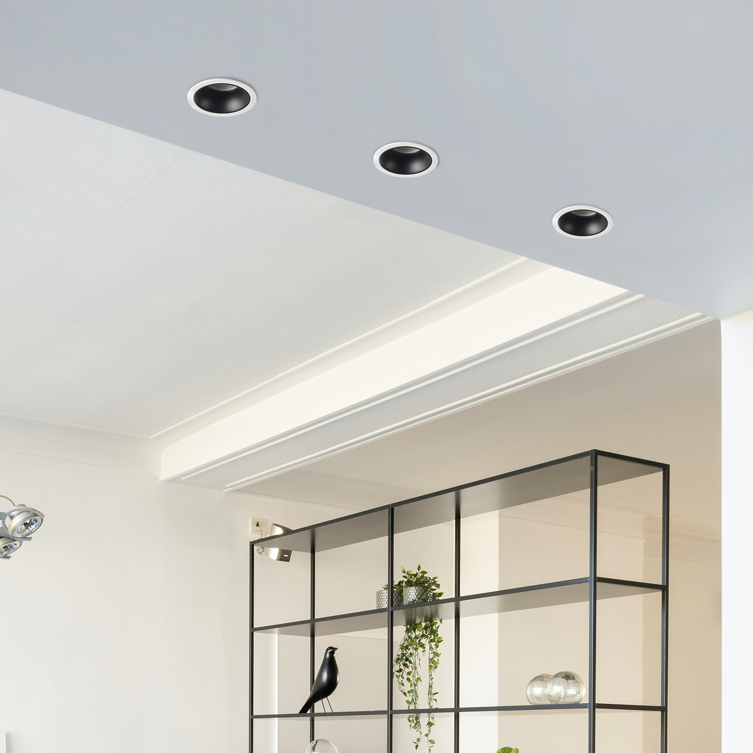 Светильник встраиваемый Crystal Lux CLT 081C WH-BL