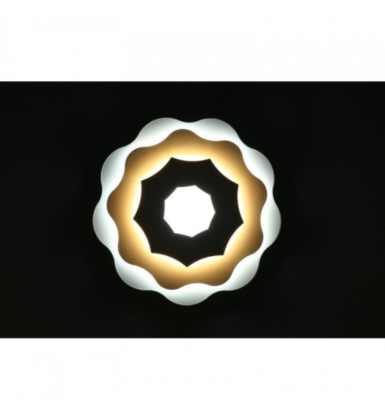 Настенный светильник Varedo OML-07901-26