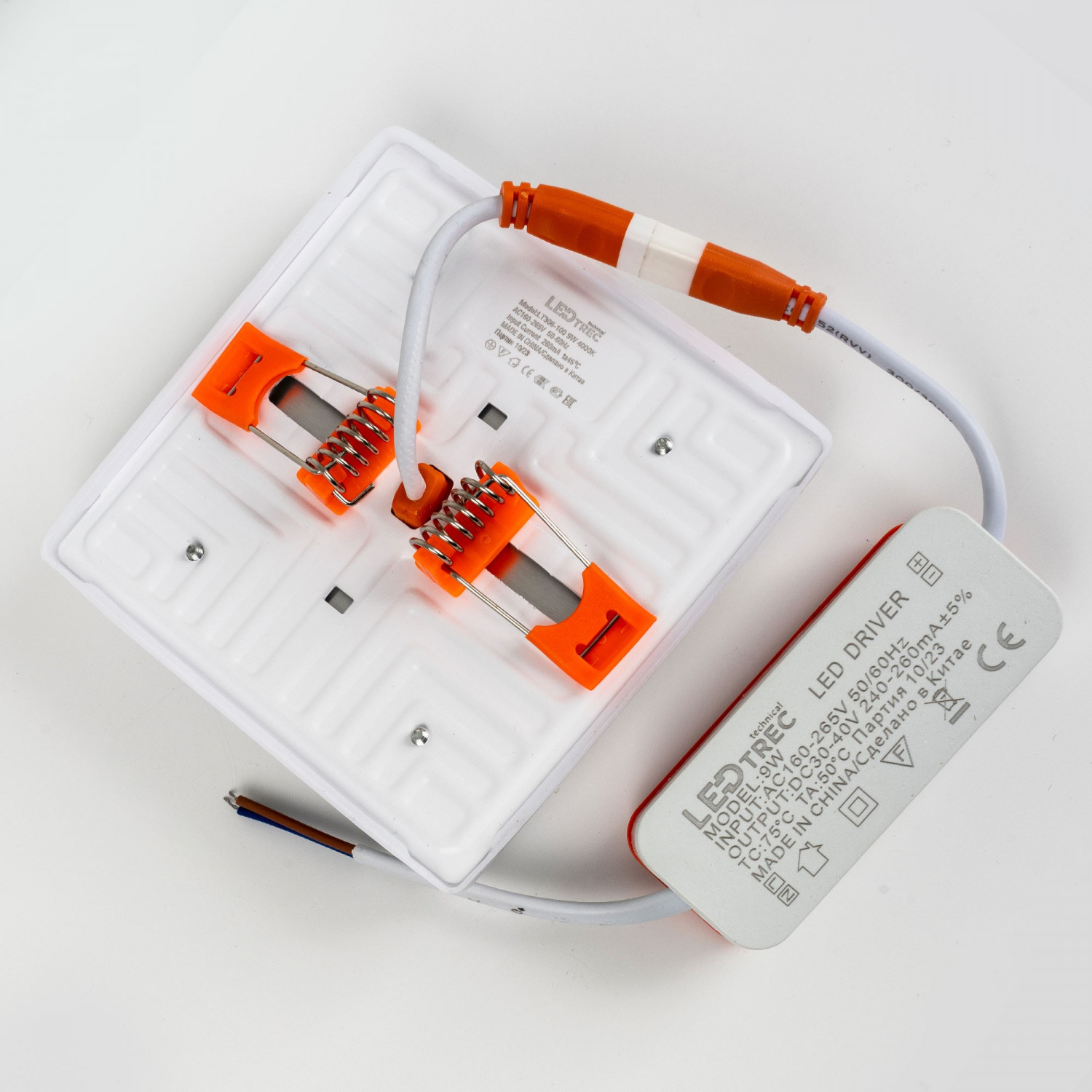 Потолочный светильник LED4U LT306-100