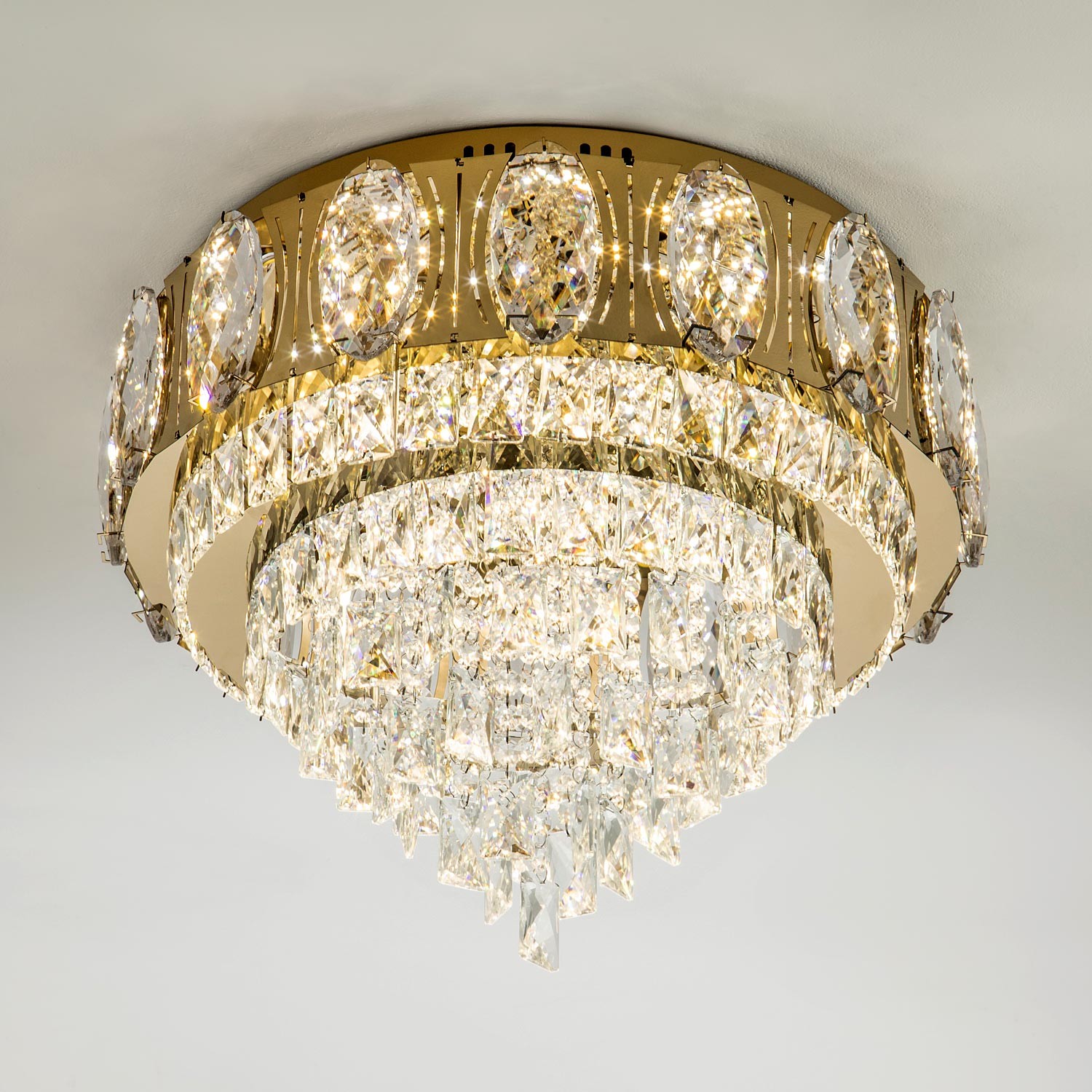 Потолочная люстра LED4U L9438-500 GD с УД