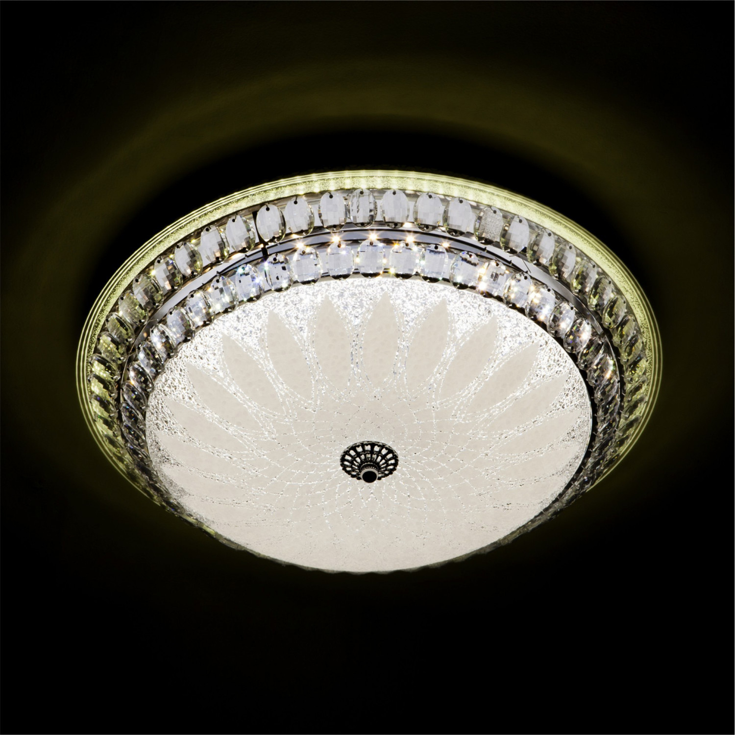 Потолочный светильник LED4U L1141-600 CR