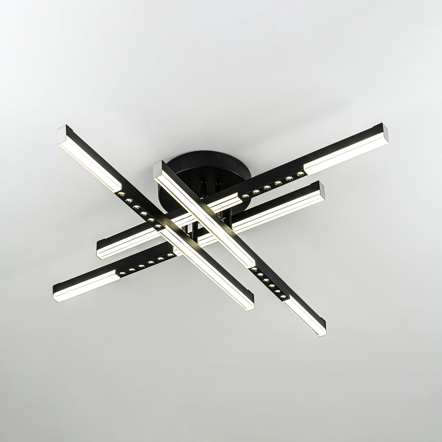 Потолочный светильник LED4U L5110-4 BK