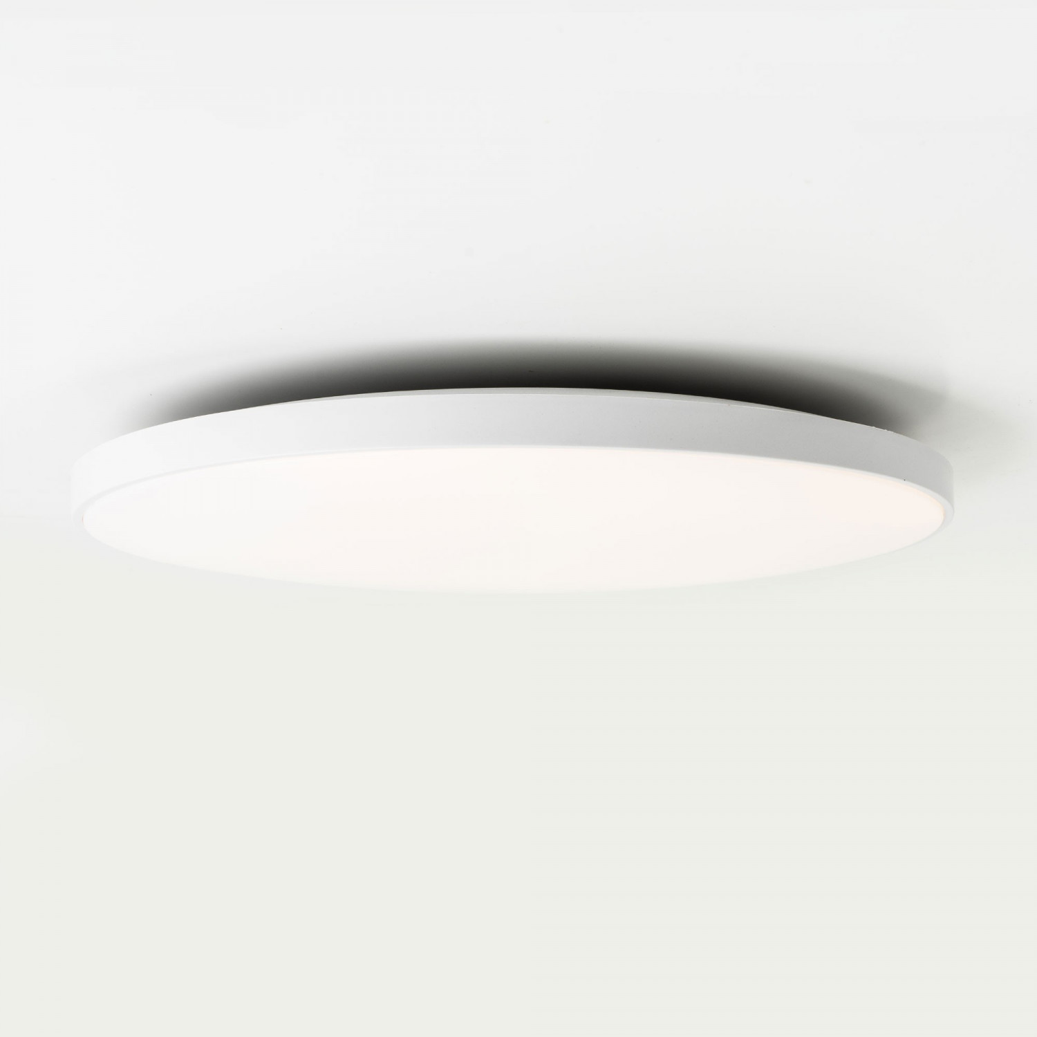 Потолочный светильник LED4U LT304-370