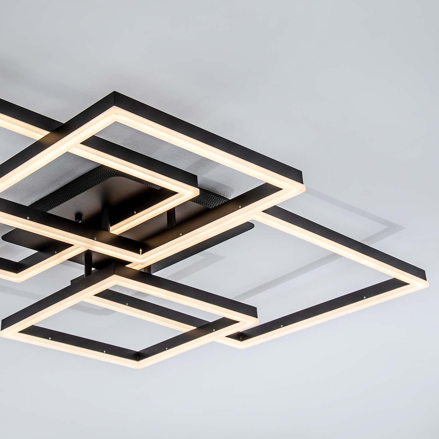 Потолочный светильник LED4U L11060-4 BK