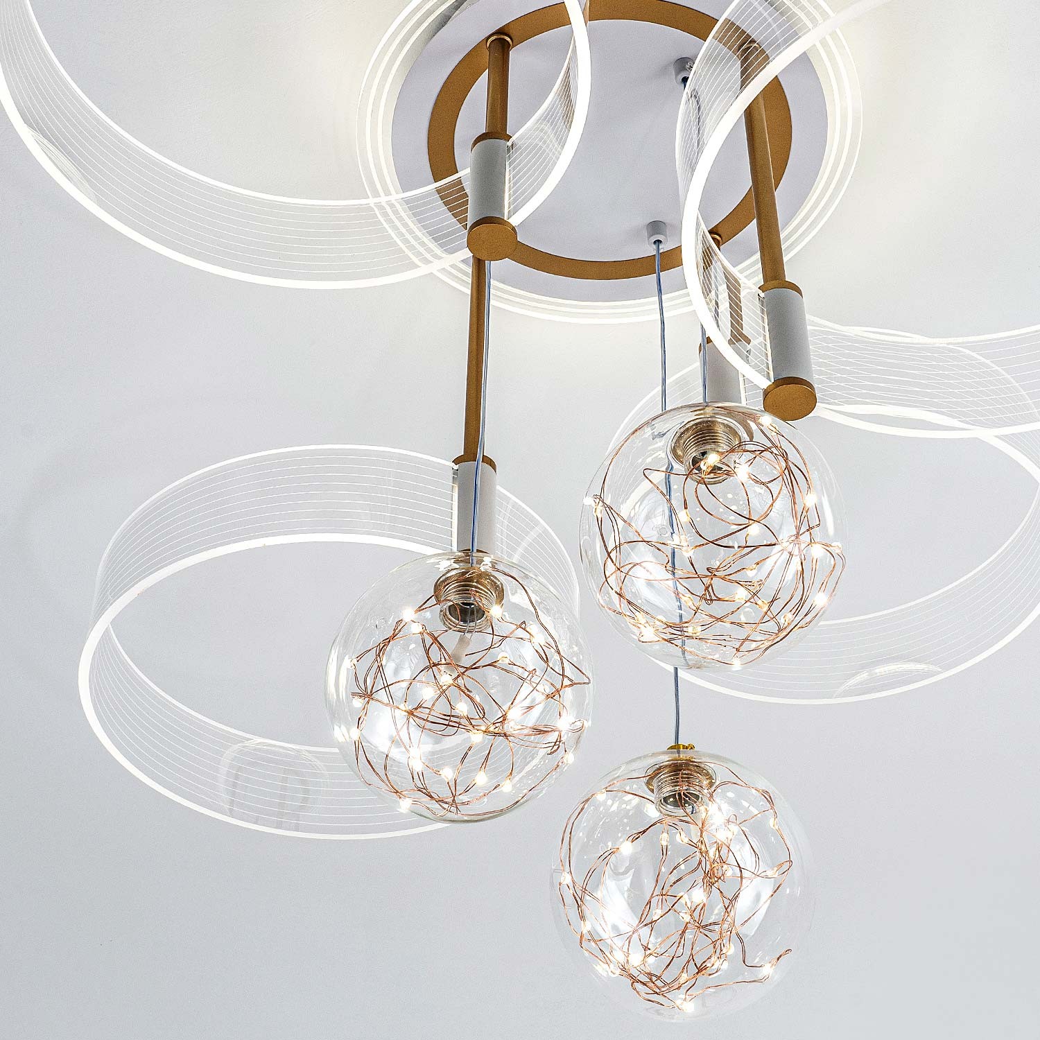 Потолочный светильник LED4U L1040-750 WT