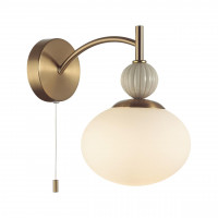 Бра с выключателем Lumion 8272/1W GLORIYA