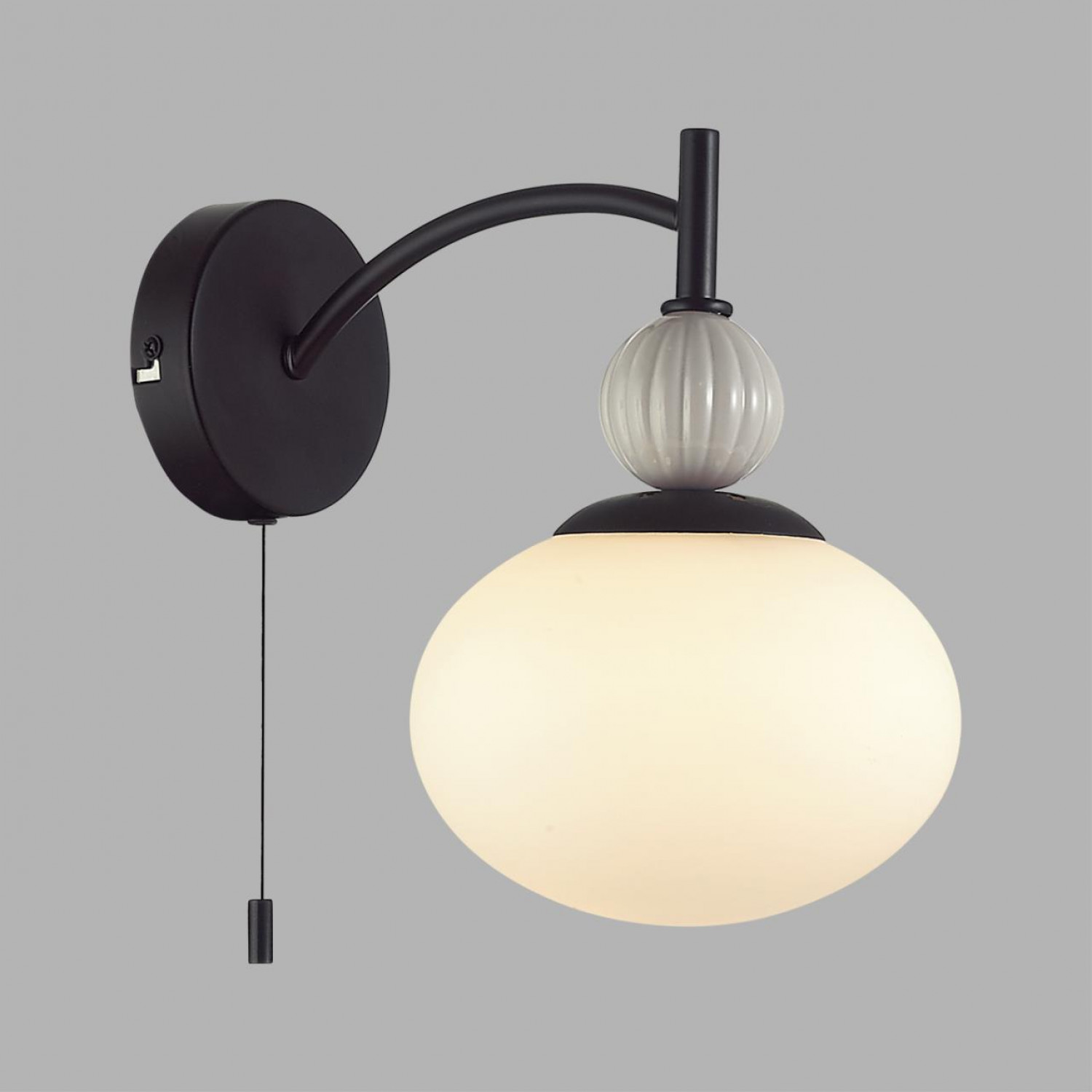 Бра с выключателем Lumion 8273/1W GLORIYA