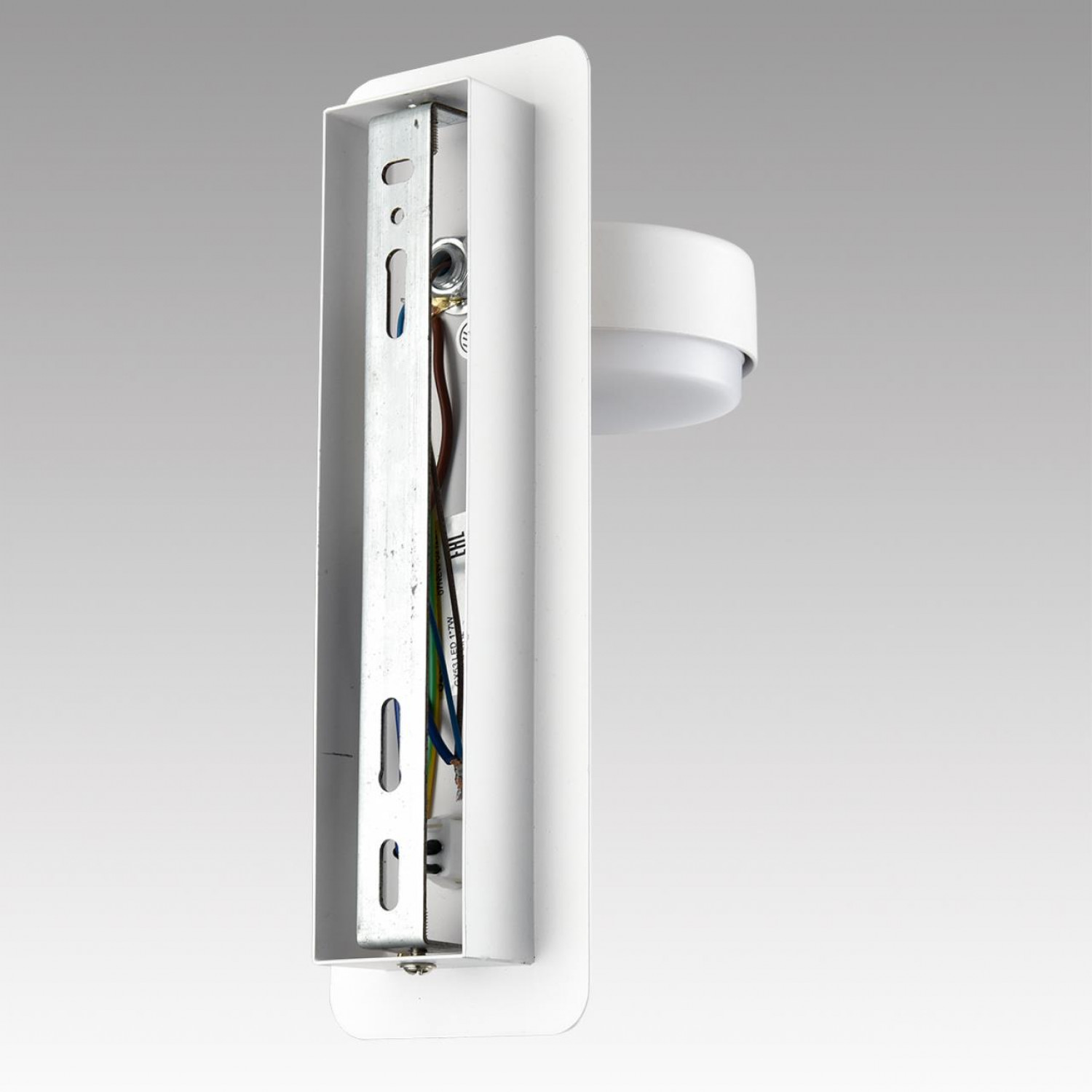 Бра Lumion 8263/1W LELAND