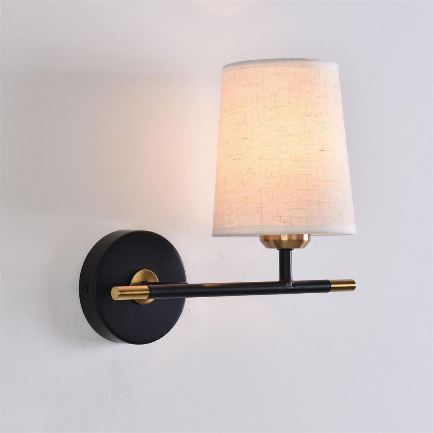 Бра Lumion 8359/1W CLAUDI