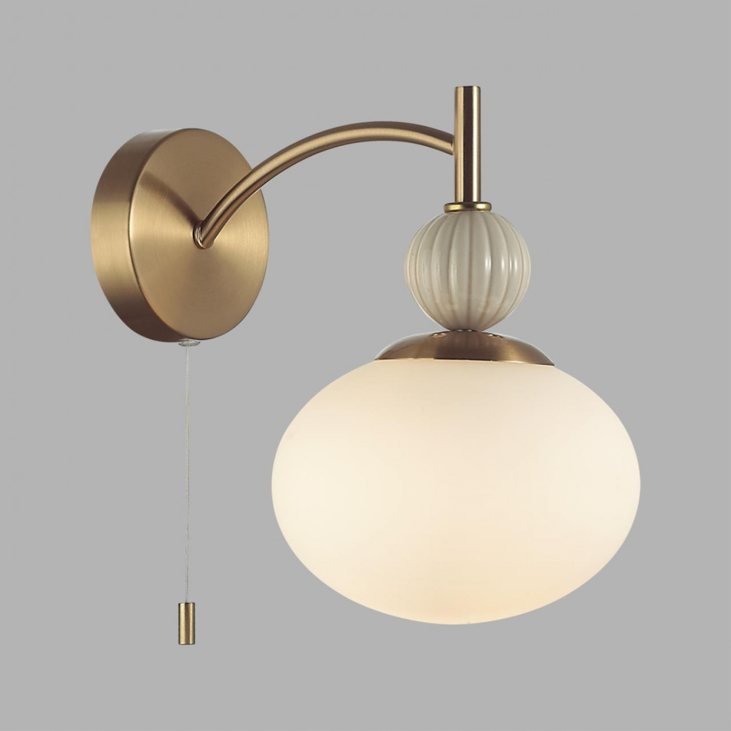 Бра с выключателем Lumion 8272/1W GLORIYA