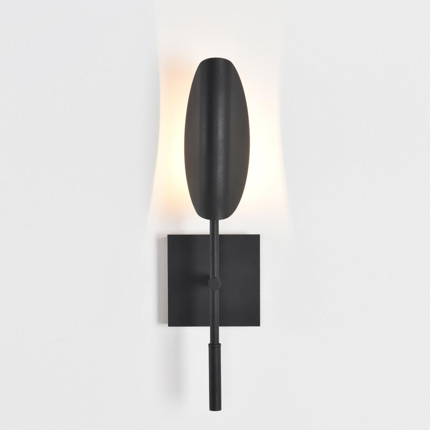 Бра Lumion 8397/1W FOLIO