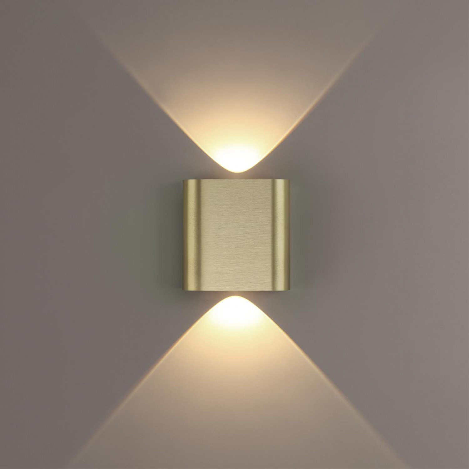 Настенный светильник Odeon Light 7107/2WL MAGNUM
