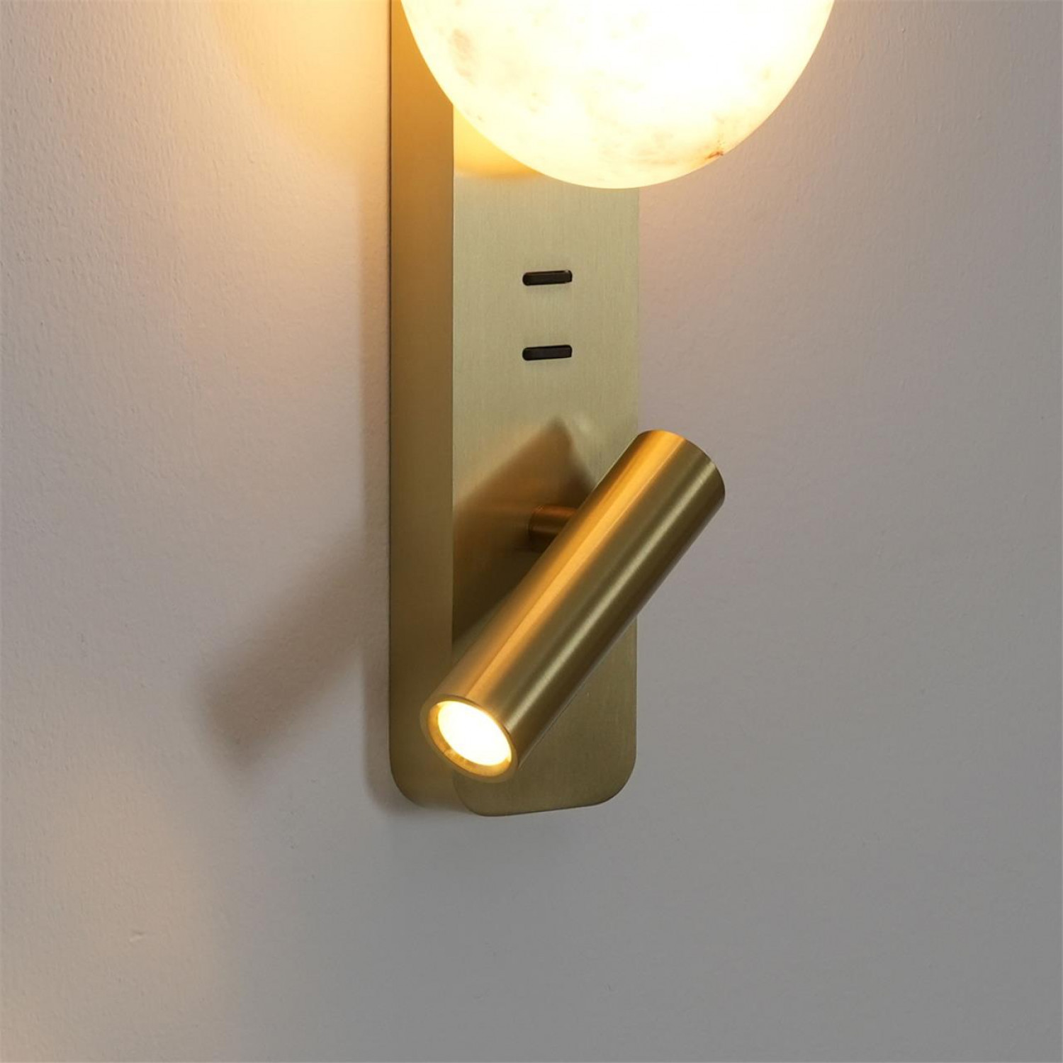 Настенный светильник Odeon Light 7164/9WL ALBERGO