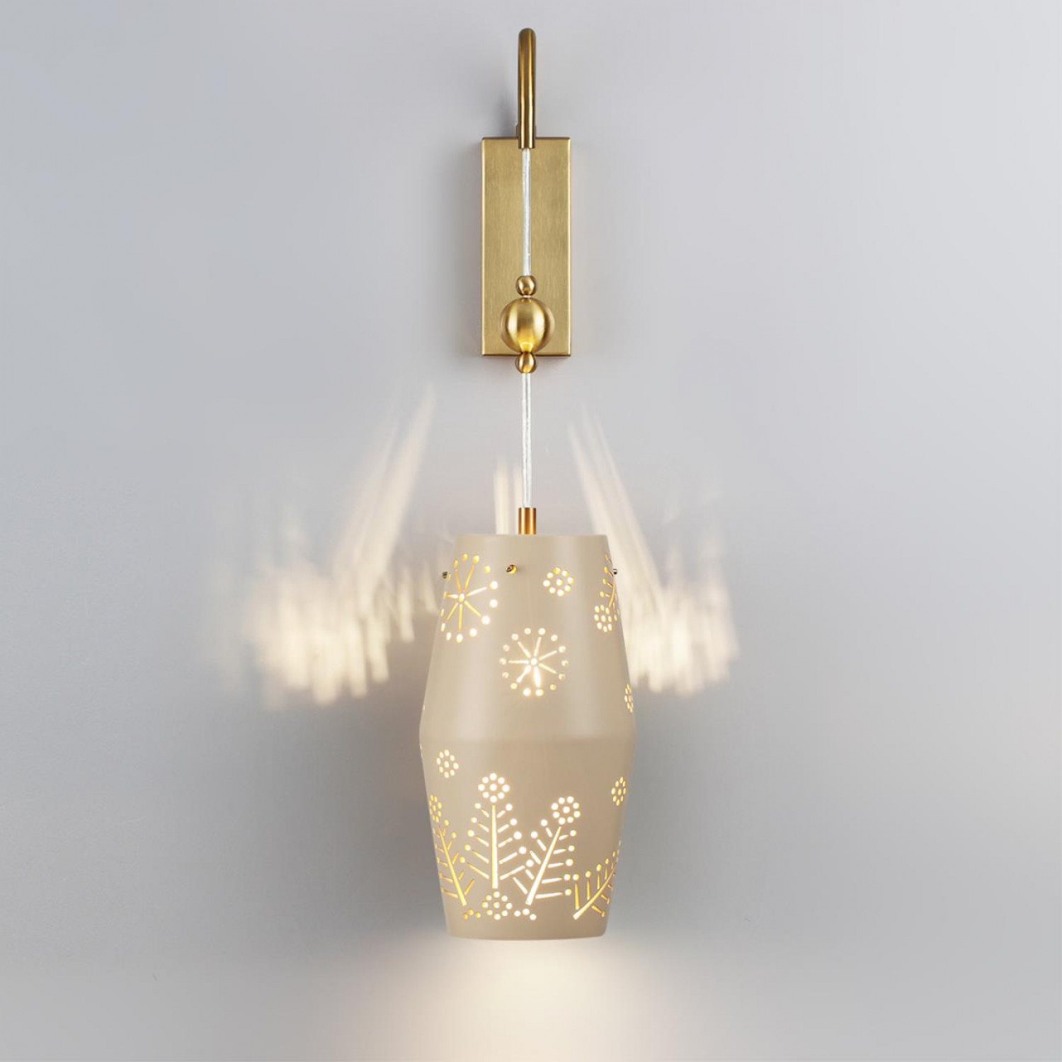 Настенный светильник Odeon Light 5444/1W KARELIA